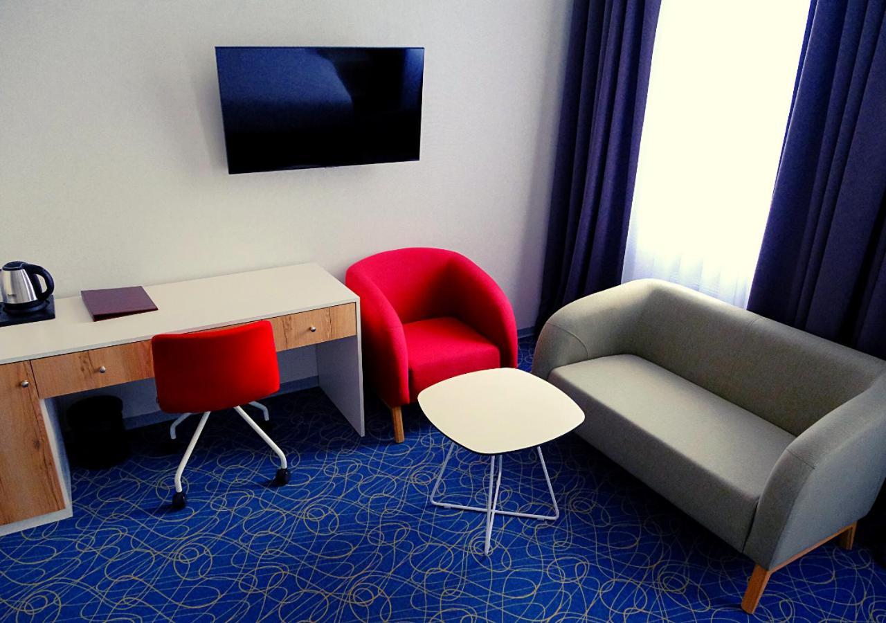 Add Hotel Almaty Exterior foto