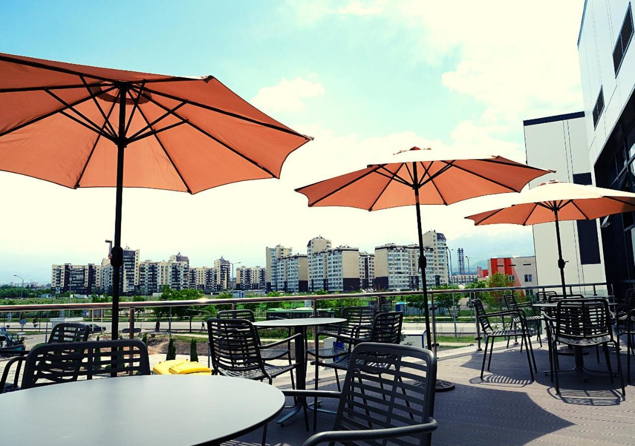 Add Hotel Almaty Exterior foto